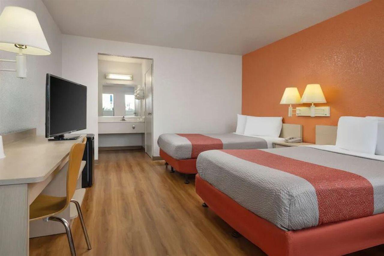 Motel 6-Buena Park, Ca - Knotts Berry Farm - Disneyland Ngoại thất bức ảnh