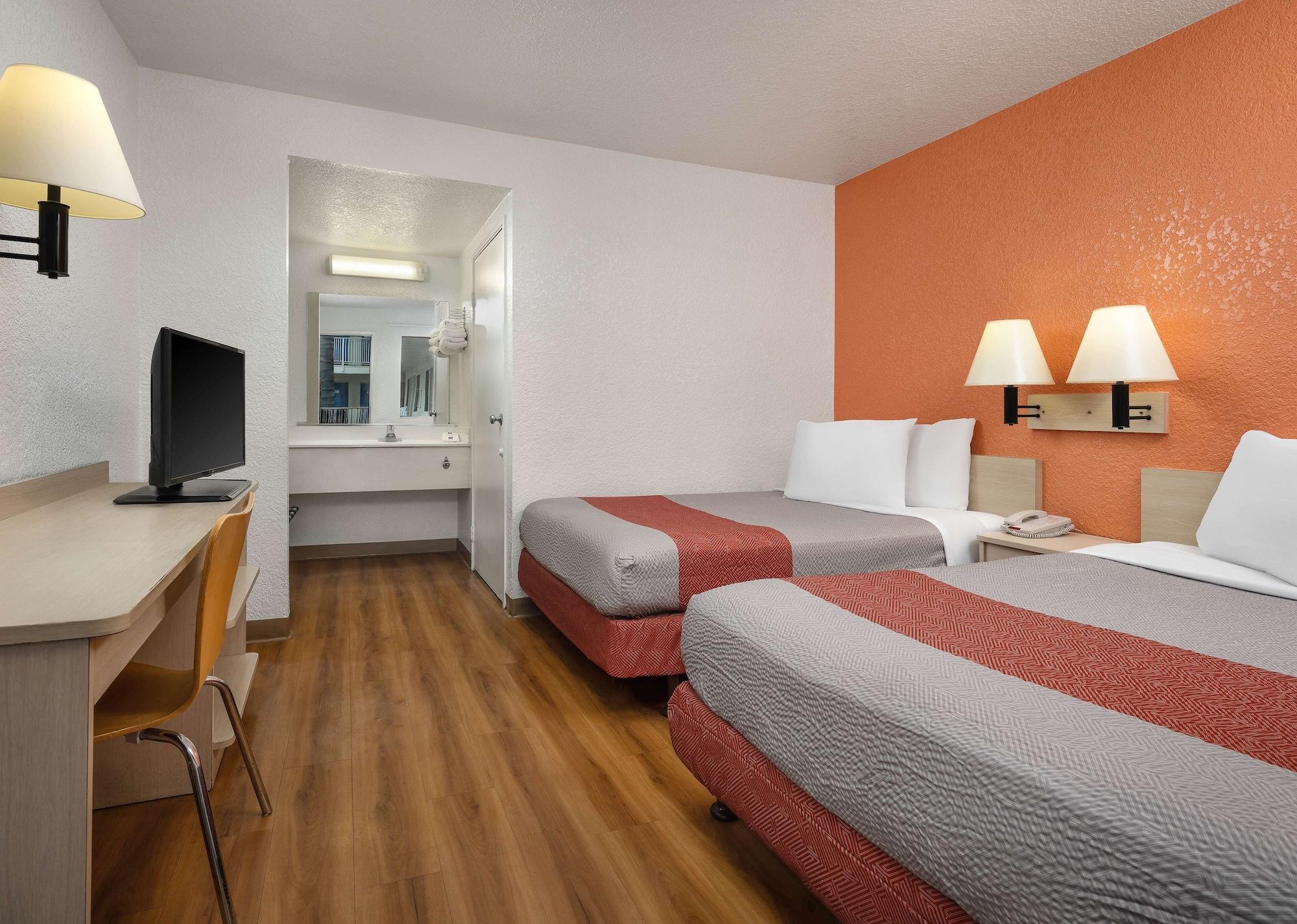 Motel 6-Buena Park, Ca - Knotts Berry Farm - Disneyland Ngoại thất bức ảnh