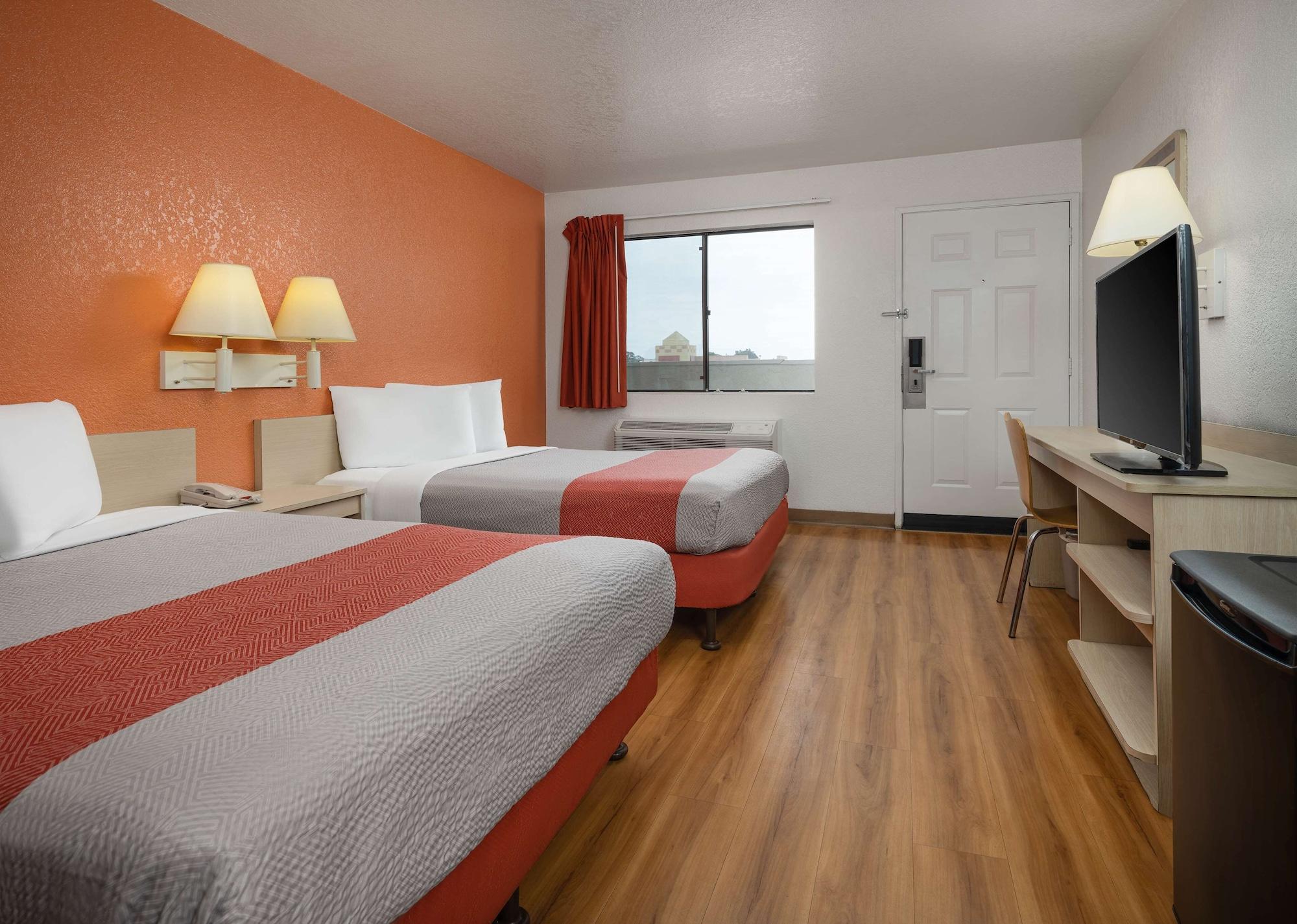 Motel 6-Buena Park, Ca - Knotts Berry Farm - Disneyland Ngoại thất bức ảnh