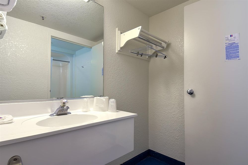 Motel 6-Buena Park, Ca - Knotts Berry Farm - Disneyland Ngoại thất bức ảnh