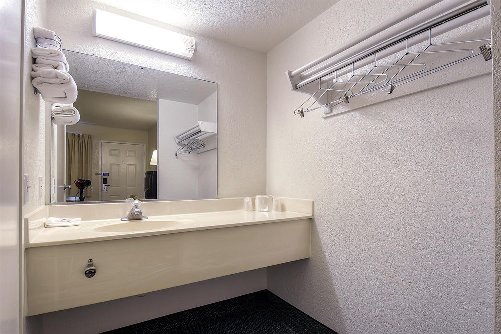 Motel 6-Buena Park, Ca - Knotts Berry Farm - Disneyland Ngoại thất bức ảnh