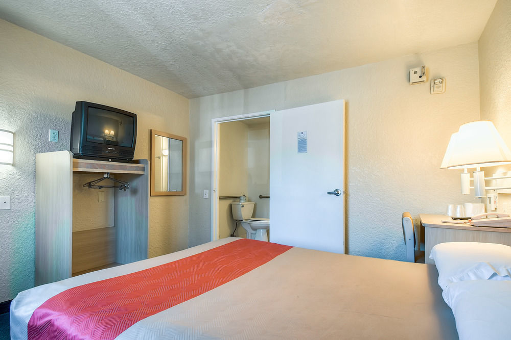 Motel 6-Buena Park, Ca - Knotts Berry Farm - Disneyland Ngoại thất bức ảnh